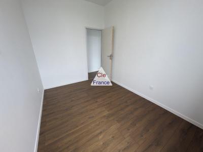 Apartment in Heart of Town Close to Train Station