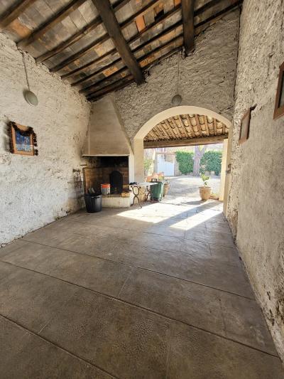 Beautiful And Spacious Former Wine-growing Property