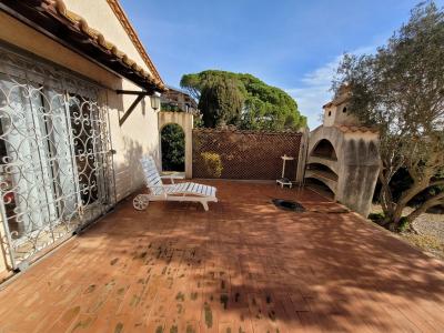 Charming Villa With Independent Studio and Garden