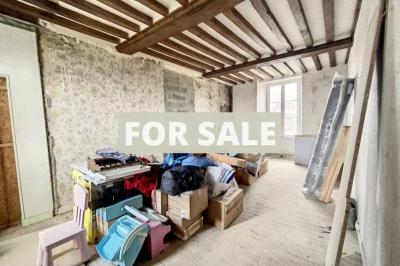Habitable Period Property to Renovate Fully