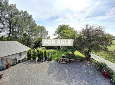 Detached House with Character 10 Mins from Beach