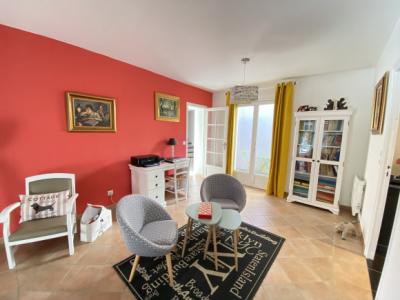 Detached Villa With Open Views And Swimming Pool