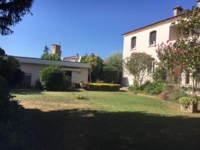 Limoux - Exceptional - Prestigious Villa With Outbuildings And Park Of 1265m2