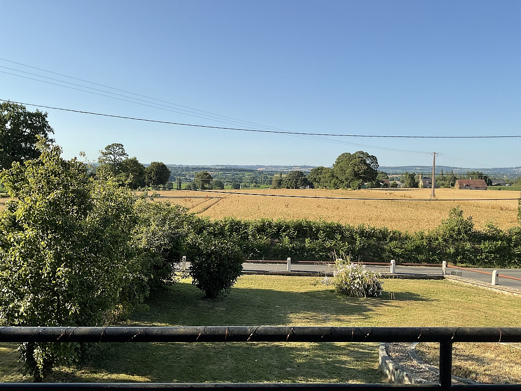 Property_For_Sale_in_France_with_Cle_France_Join_our_mailing_List_LNH08841_0410