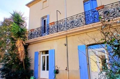 Charming Village House, Large Garage and Garden