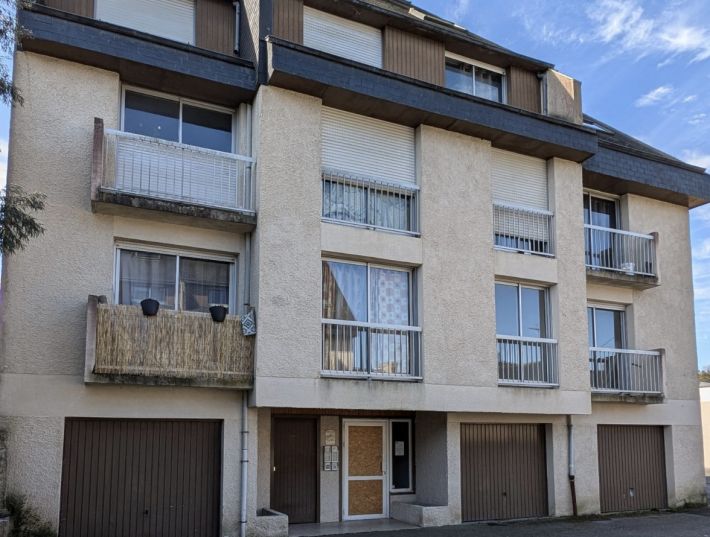 Apartment in Heart of Popular Town