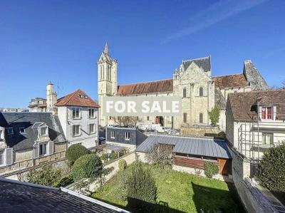 Stunning Period Property in Heart of Caen