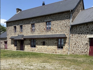 Detached House with Garden