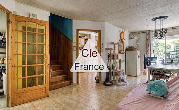 Property_For_Sale_in_France_with_Cle_France_Join_our_mailing_List_AXL05164_17