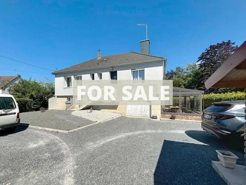 Detached House with Garden
