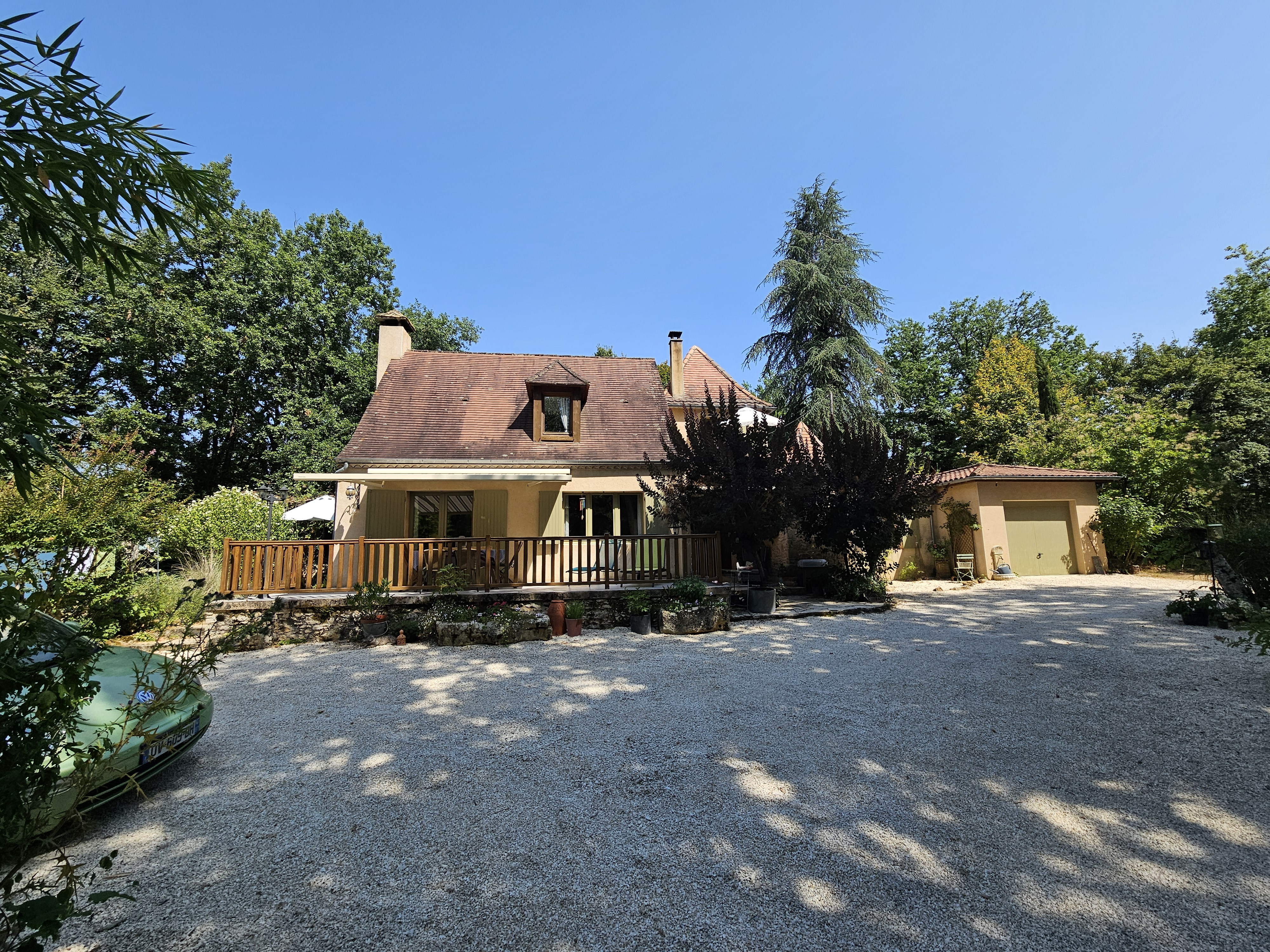 Main House with Guest Cottage and Large Garden
