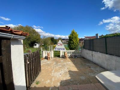 Town House with Neat Garden