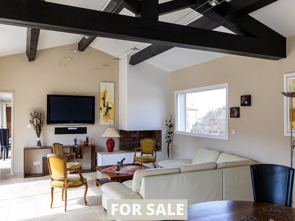 Property_For_Sale_in_France_with_Cle_France_Join_our_mailing_List_AXL053616_0.04