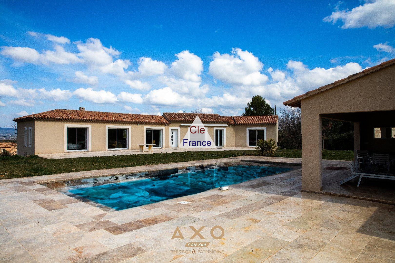 Trets - Ensemble Immobilier - T8 - Piscine - Pool House - Garage - Vue Sainte Victoire - 985 000 A