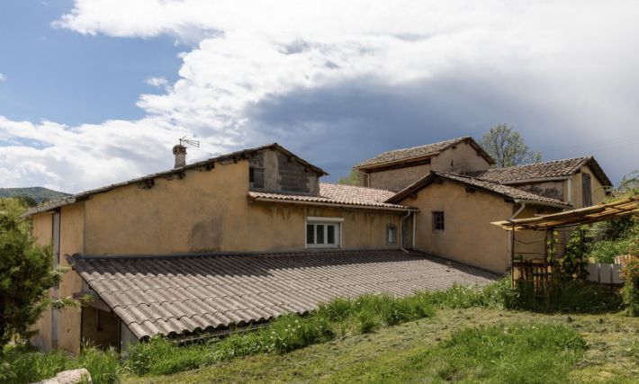 Main House and Former Water Mill in Lovely Setting