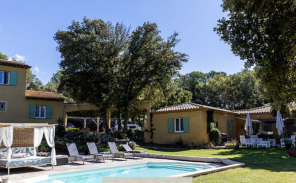Set of Two Houses with Swimming Pool