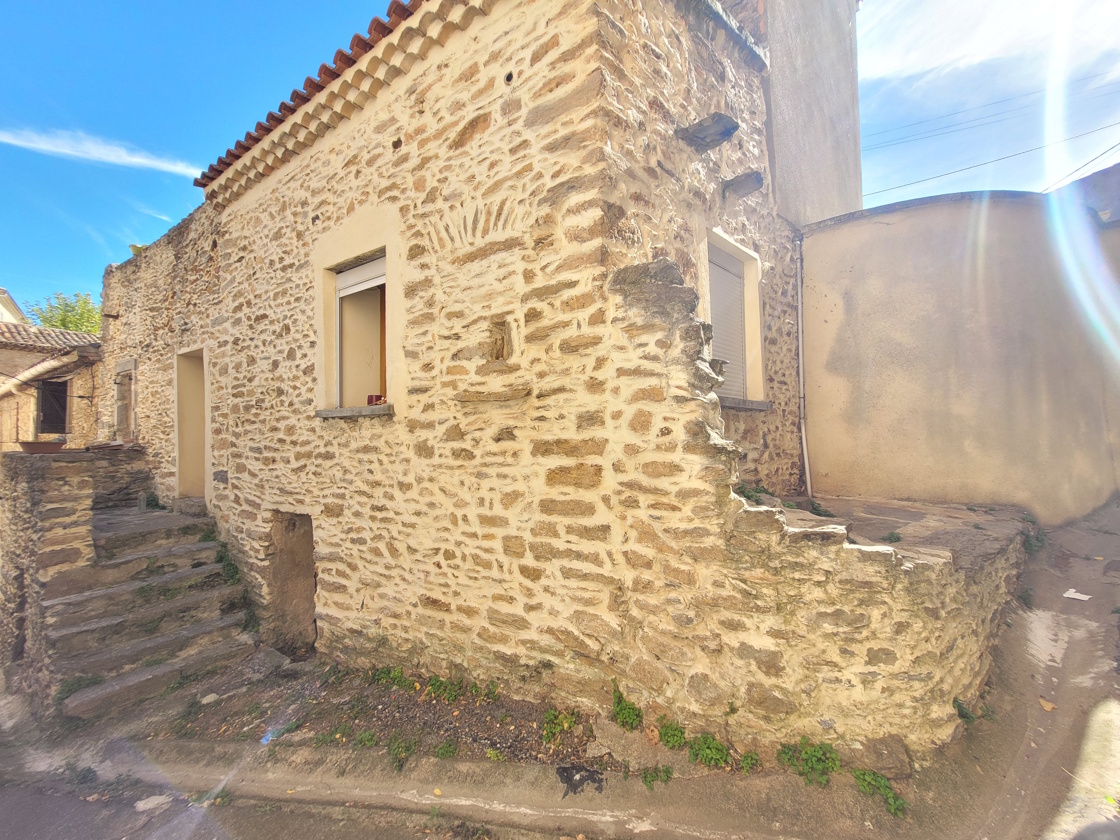 Beautiful Stone House, Courtyard And Terrace