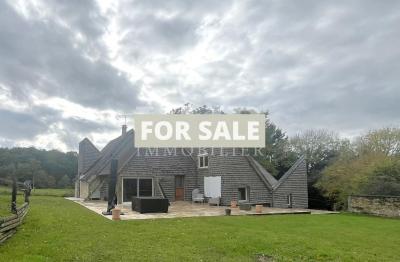 Detached Country House with Striking Character