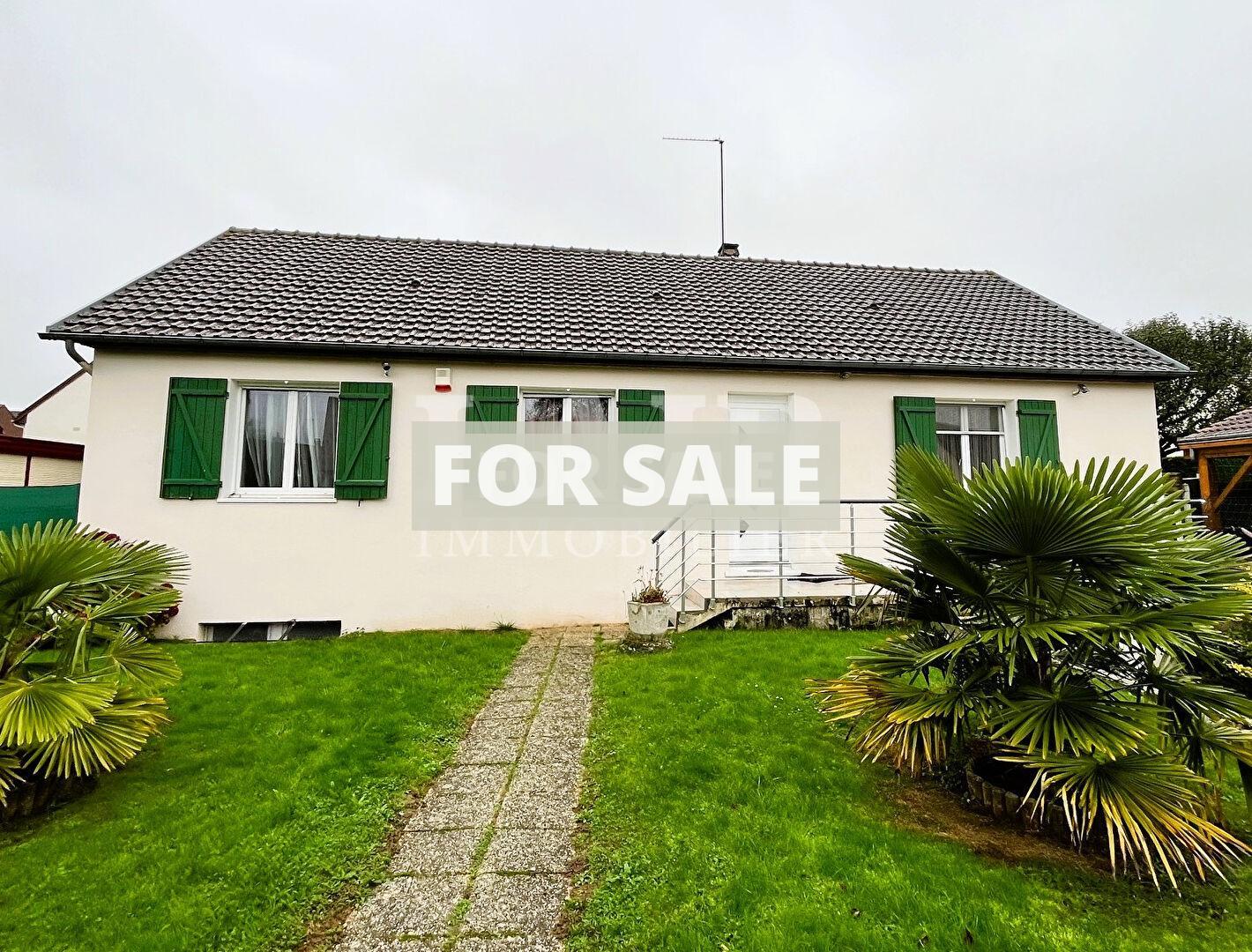 Detached House with Landscaped Garden