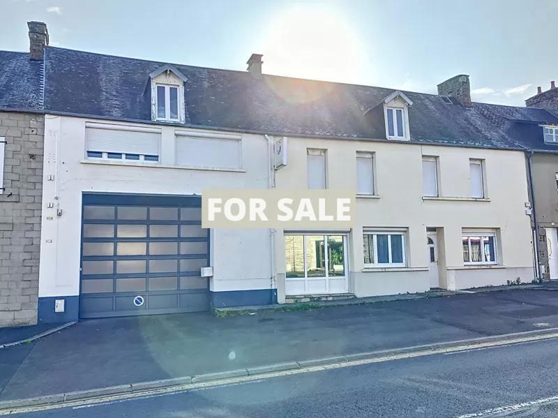 Two Houses with Garage in Good Location