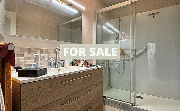 Property_For_Sale_in_France-with_Cle_France_Join_our_mailing_List_DJV05675_f