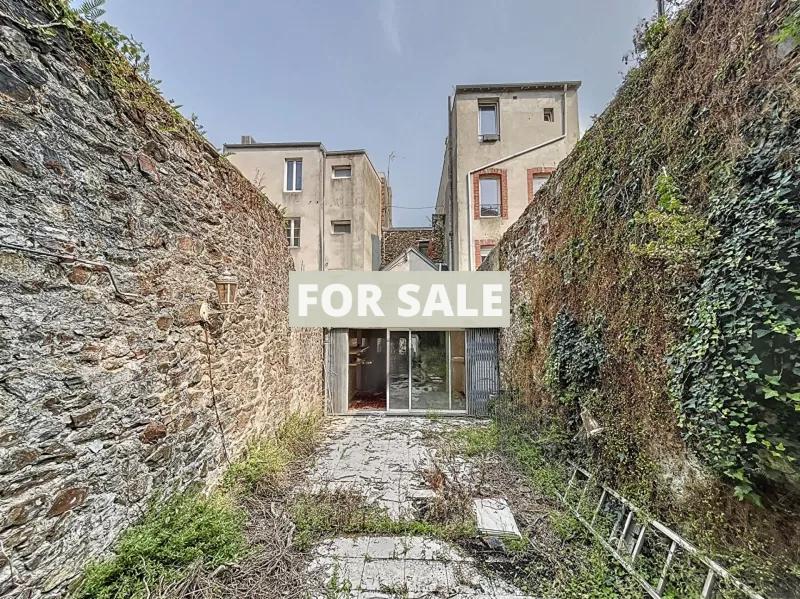 Town House in Good Order