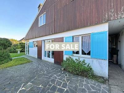 Coastal House in Great Location