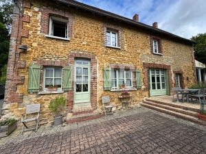 Detached Country House with Open Views