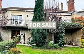 Town House with Neat Garden