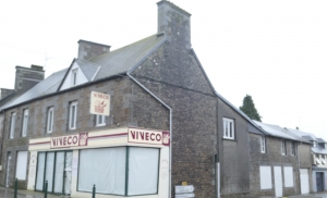 Business Premises with Apartment Above