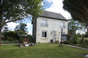 Detached House with Garden, Lovely Family Home
