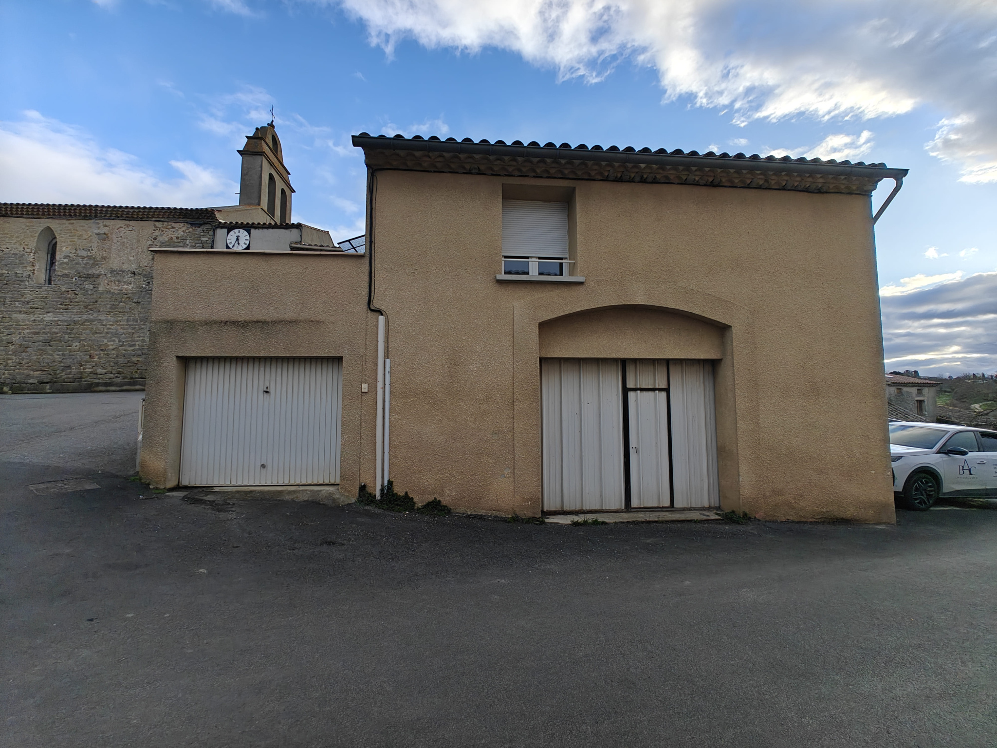 Town House With Terrace