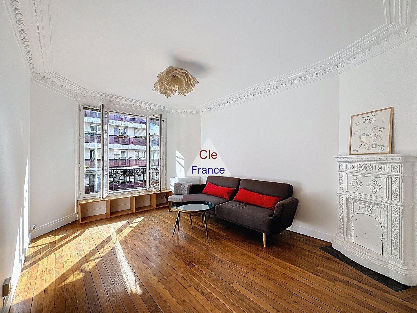 Paris Apartment in 18th Arrondissement