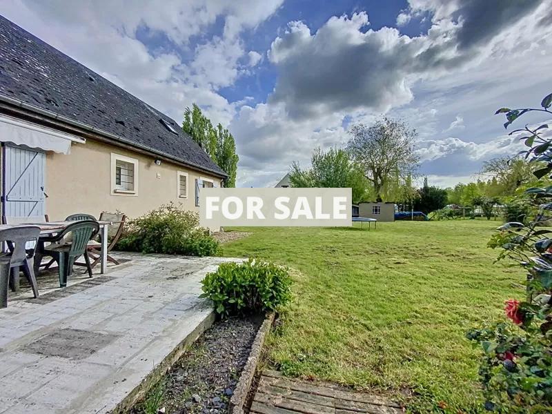 Detached House with Landscaped Garden