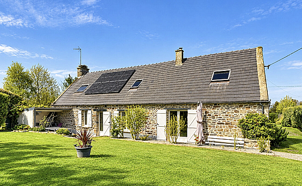Detached Country House Near Mont-St-Michel