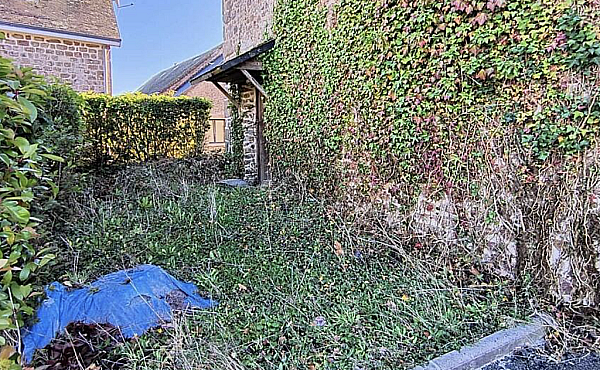 Property_For_Sale_in_France_with_Cle_France_Join_our_mailing_List_BHJ04086_40.00