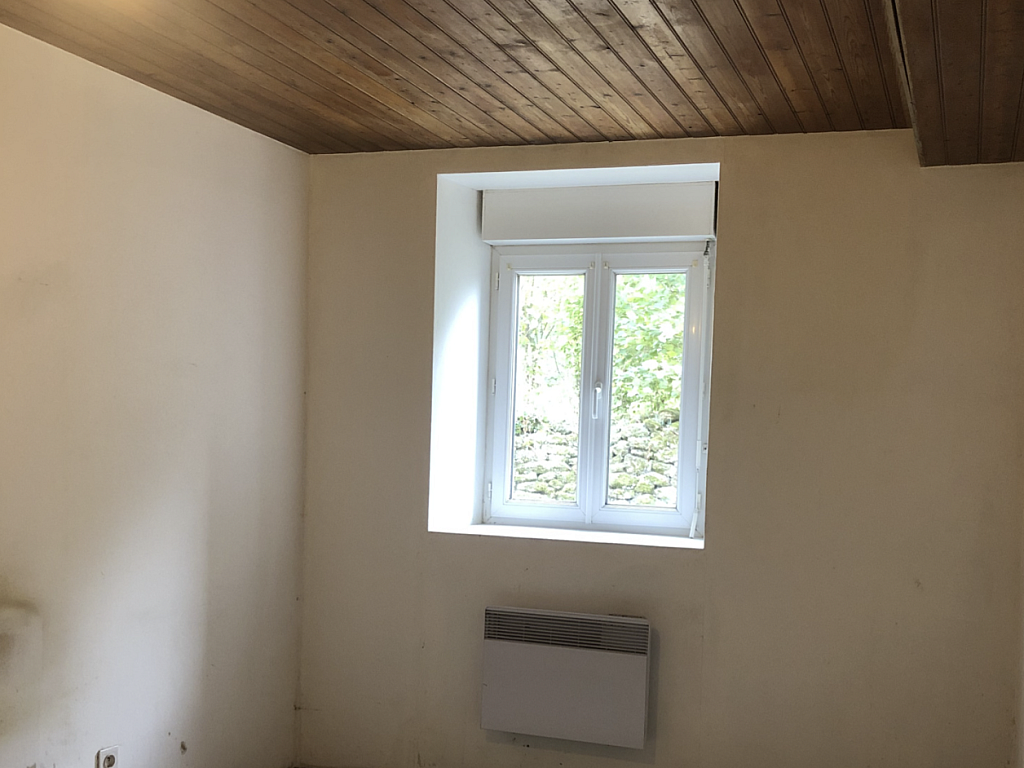 Property_For_Sale_in_France-with_Cle_France_Join_our_mailing_List_BHJ04091_19