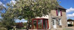 Detached Country House with 1.5 Acres of Garden