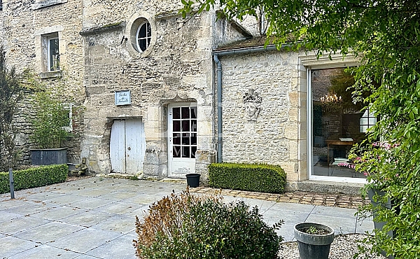 Property_For_Sale_in_France-with_Cle_France_Join_our_mailing_List_DJV06003_c
