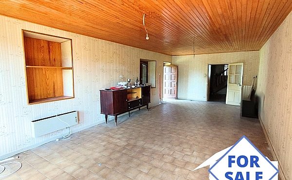 Property_For_Sale_in_France-with_Cle_France_Join_our_mailing_List_ERS00112_(1)