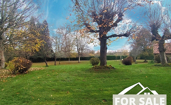 Property_For_Sale_in_France-with_Cle_France_Join_our_mailing_List_ERS00128_(1)