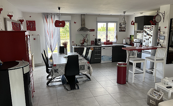Property_For_Sale_in_France-with_Cle_France_Join_our_mailing_List_RFV01018_9.05