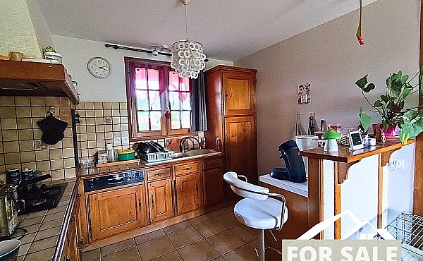 Property_For_Sale_in_France-with_Cle_France_Join_our_mailing_List_ERS00140_ (2)