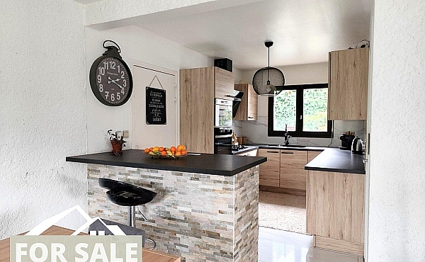 Property_For_Sale_in_France-with_Cle_France_Join_our_mailing_List_ERS00141_ (1)