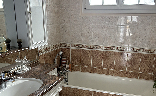 Property_For_Sale_in_France_with_Cle_France_Join_our_mailing_List_CLS04098_3.20