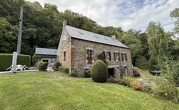 Property_For_Sale_in_France_with_Cle_France_Join_our_mailing_List_RFV01026_26