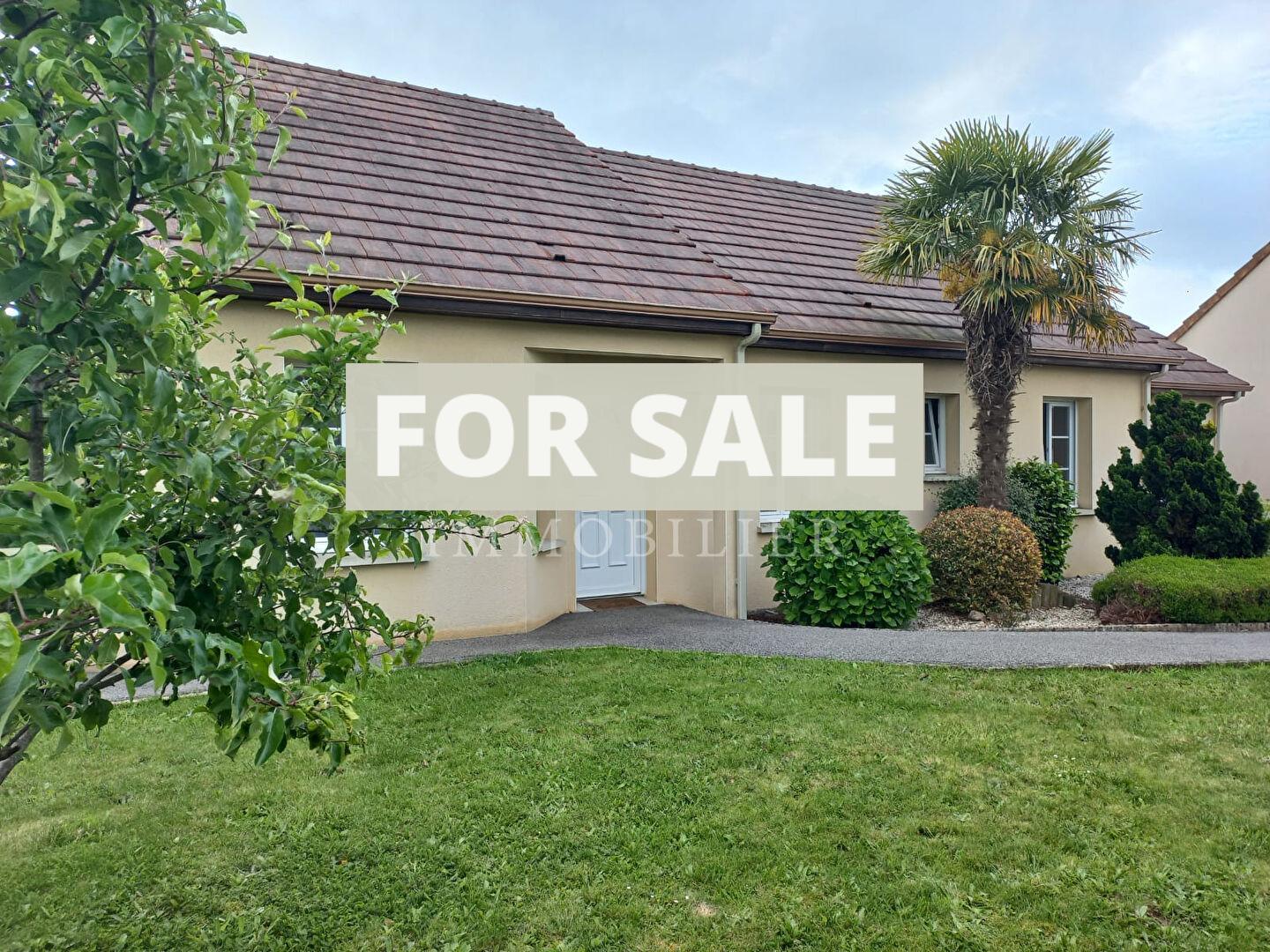 Bright and Spacious House with No Work Needed and Garden