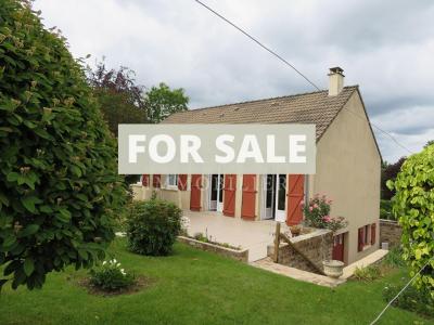Detached House in Good Order with Nice Mature Garden