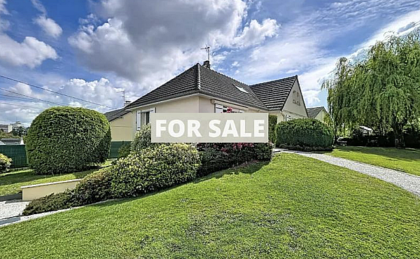 Detached House in Landscaped Gardens in Normandy