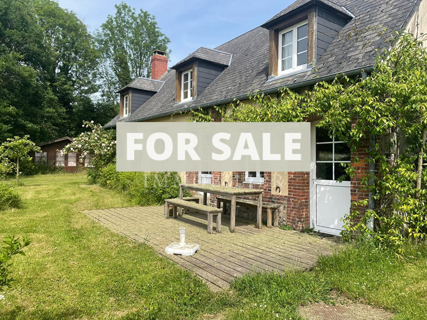 Beautiful House in Quiet and Private Setting